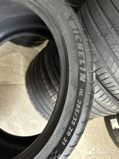 Michelin Pilot Sport 4 S 255/40 R21 и 285/35 R21 102Y