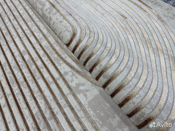 Ковер 240 х 340 новый