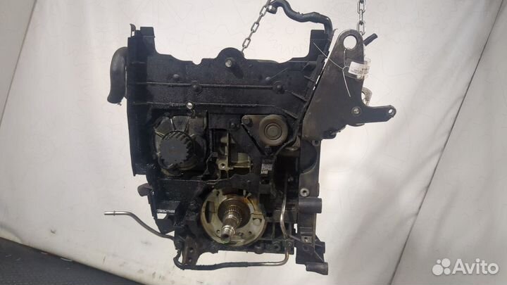 Блок цилиндров Volvo S60, 2000