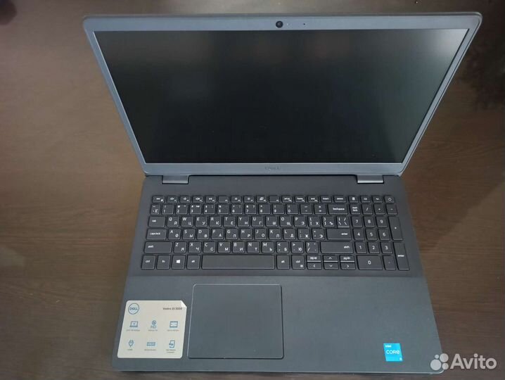 Ноутбук dell vostro 3500-5650