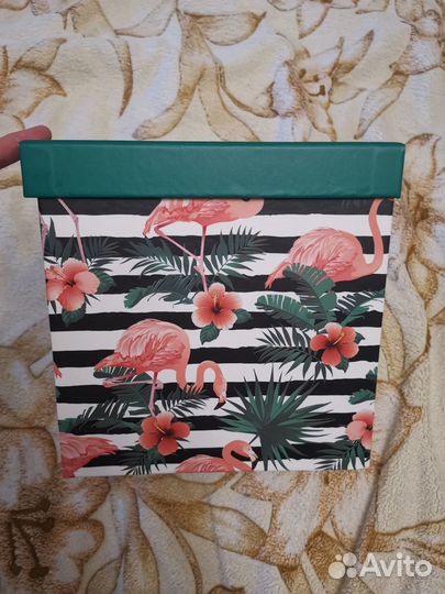 Коробка подарочная