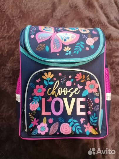 Ранец (портфель) для девочки
