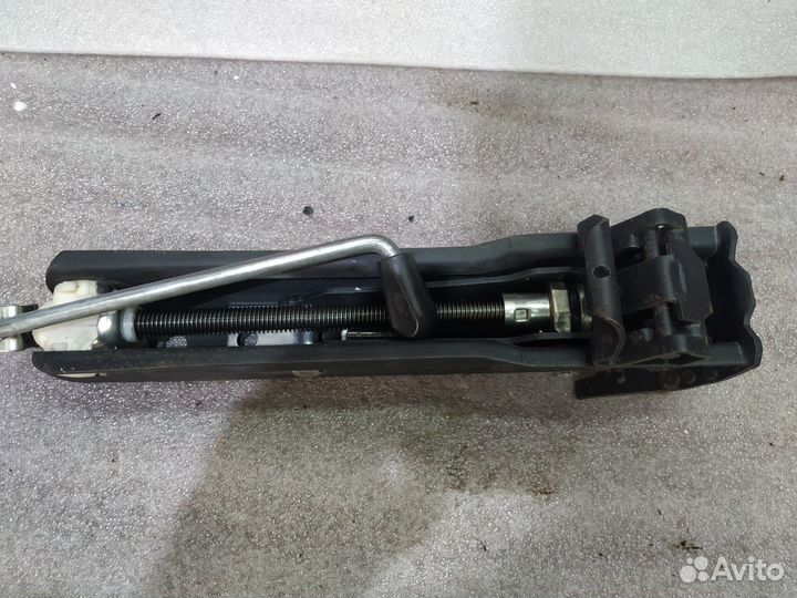 Домкрат VW Passat