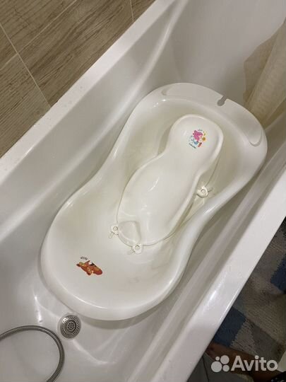 Ванночка для купания с горкой