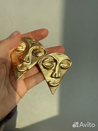 Schiaparelli серьги