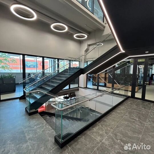 Стеклянные перила для дома