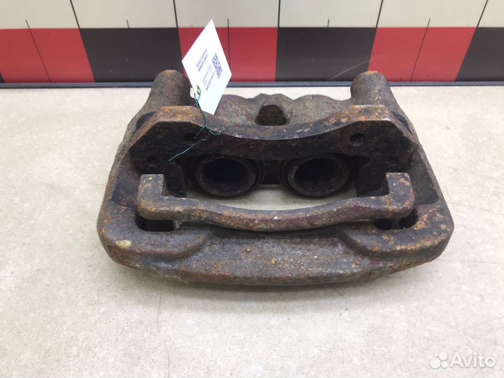 Суппорт передний правый УАЗ патриот