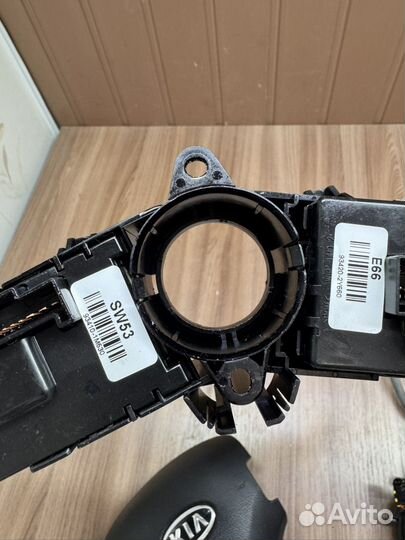 Подрулевой переключатель Kia Sportage 3 SL