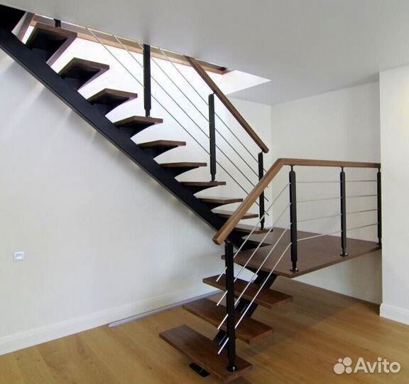 Лестница из листового металла