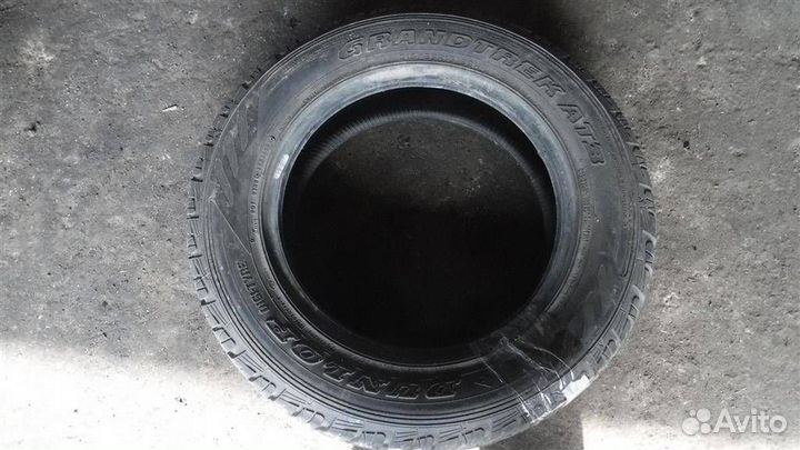 Dunlop Grandtrek AT3 235/65 R16