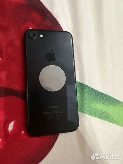 iPhone 7, 32 ГБ