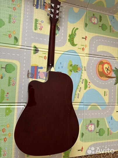 Гитара brahner