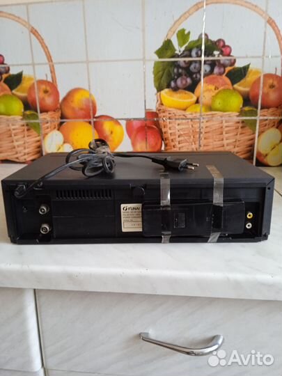 Видеомагнитофон funai