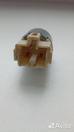 Концевик стоп сигнала