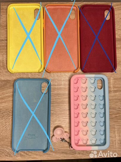 Чехлы на iPhone XR