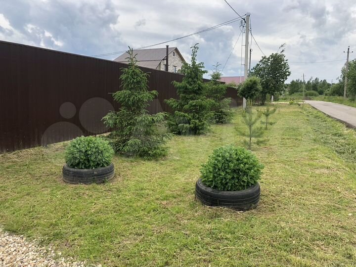 Дом 26,9 м² на участке 12 сот.