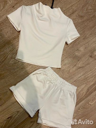 Пакет вещей для девушки