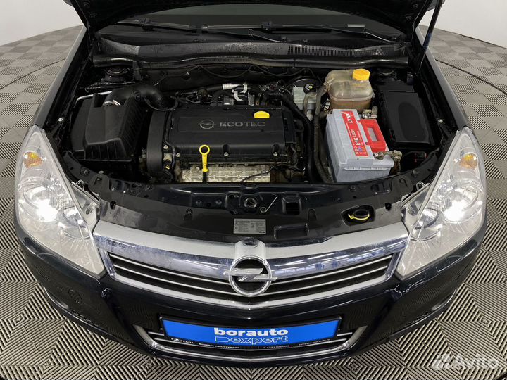 Opel Astra 1.6 МТ, 2012, 131 028 км