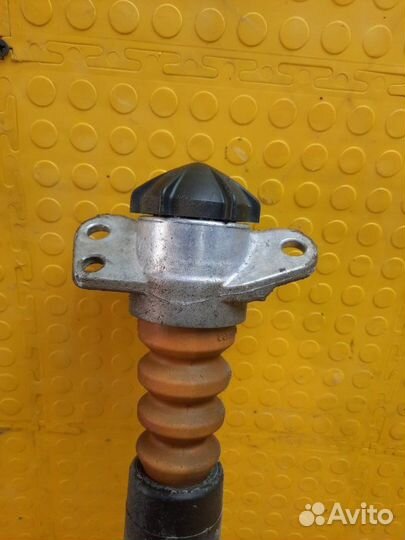 Амортизатор задний Skoda Rapid CWV 678727 2019