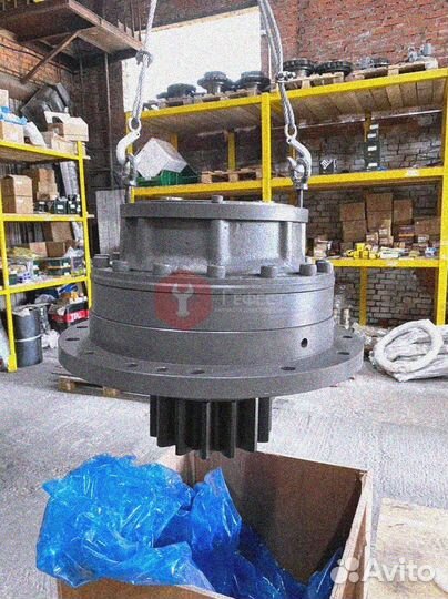Редуктор поворота Doosan S225NLC-V 130426-00004