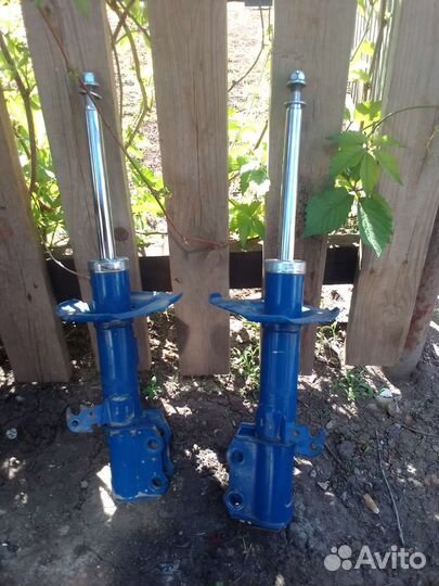 Стойка toyota corolla