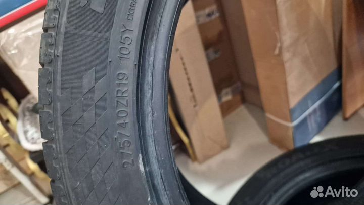 Delinte Thunder D7 245/45 R19 и 275/40 R19 105Y