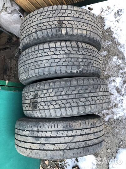 Hankook Nordik IS RW08 225/60 R17