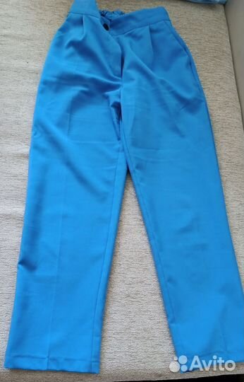 Брючный костюм женский 42 44 летний