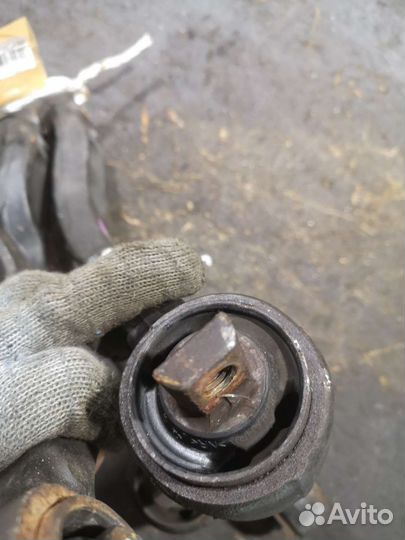 Рычаг на Volvo Xc90