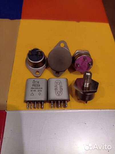 Транзисторы и реле СССР