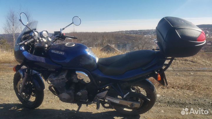 Suzuki GSF600S