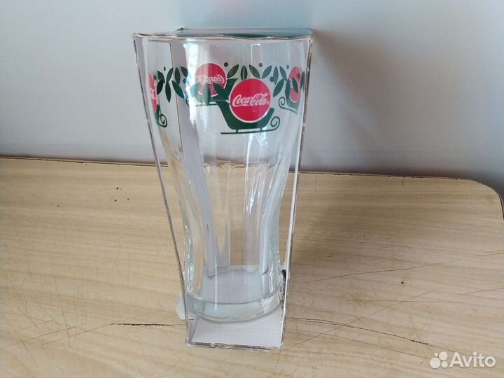 Блюдо Lubiana, стакан Кока-Кола