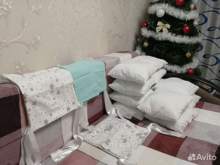Подушки в детскую кроватку