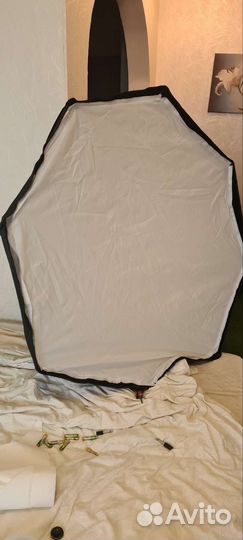 Продам все что на фото фотооборудование godox