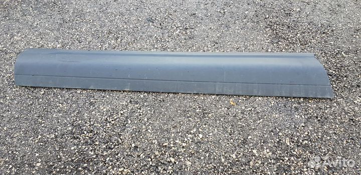 Volkswagen Touareg Накладка двери передней левой