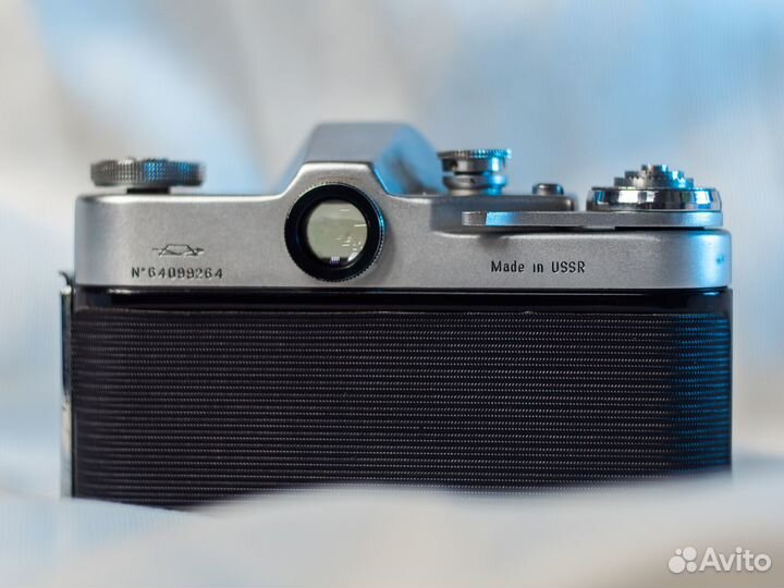 Продам фотоаппарат Зенит 3м