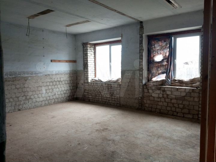4-к. квартира, 118,9 м², 1/2 эт.