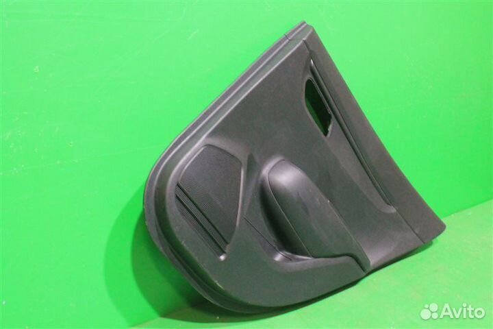 Обшивка двери задняя правая Kia Rio 4 2017