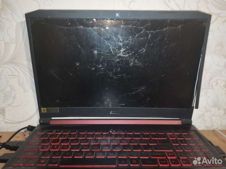 Игровой ноутбук Asus nitri 5