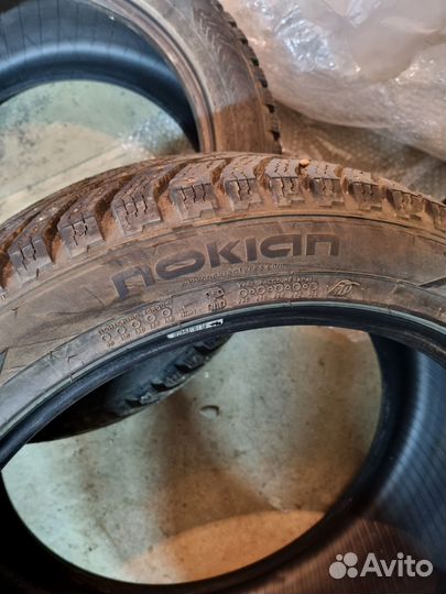 Nokian Tyres Hakkapeliitta 8 235/45 R18