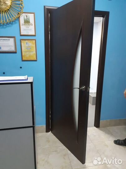 Межкомнатные двери бу 90х200cm