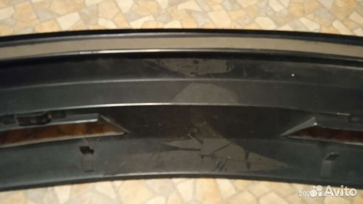 Жабо на ваз 2112 цвет 