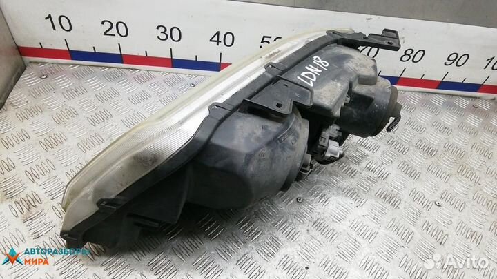 Фара правая Suzuki Grand Vitara 2 2007