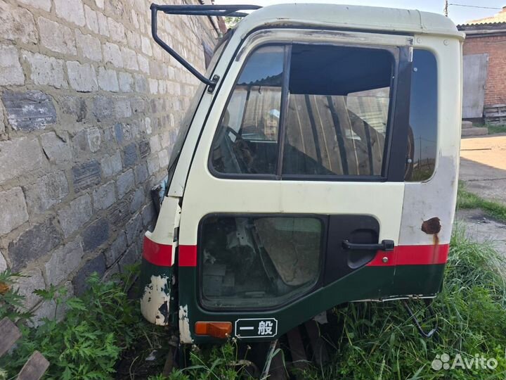 Кабина Nissan Diesel LK262