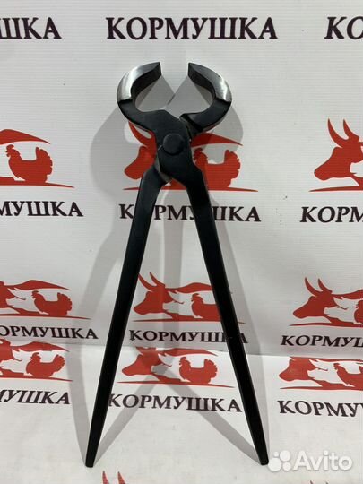 Клещи копытные