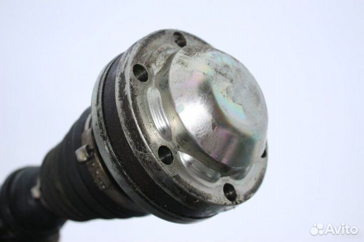 Привод правый Volkswagen Golf 6