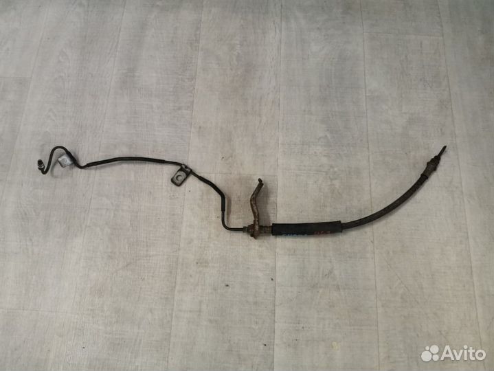 Трубка сцепления левая Toyota Avensis T250 1.8 1ZZ