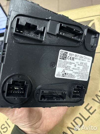 Блок управления систем комфорта BCM Audi