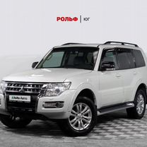 Mitsubishi Pajero 3.0 AT, 2015, 98 576 км, с пробегом, цена 2 955 000 руб.