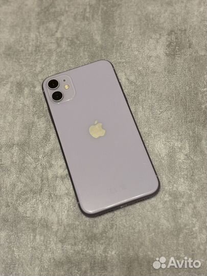 iPhone 11, 64 ГБ